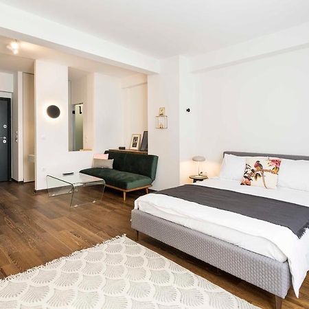 Athens' Best Location- Stunning & Spacious Studio Exterior photo