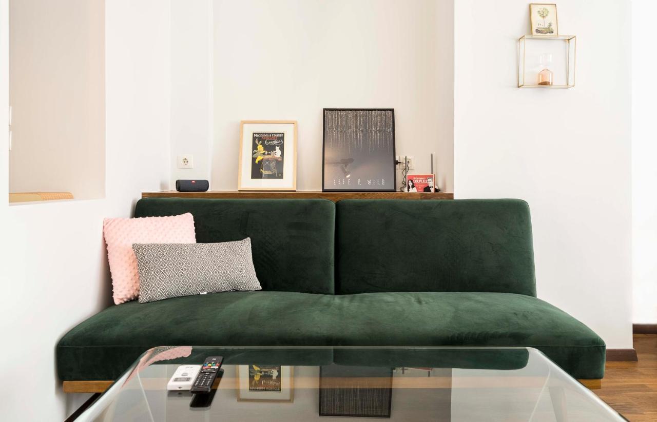 Athens' Best Location- Stunning & Spacious Studio Exterior photo